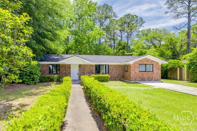 8508 Clarke Avenue, Savannah, GA 31406