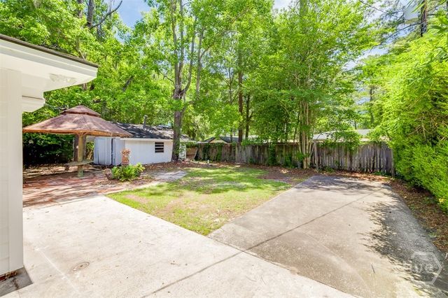 8508 Clarke Avenue, Savannah, GA 31406