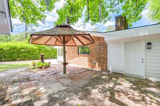 8508 Clarke Avenue, Savannah, GA 31406