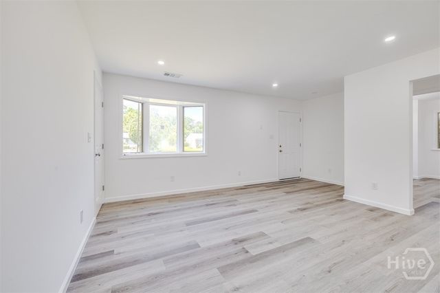 8508 Clarke Avenue, Savannah, GA 31406