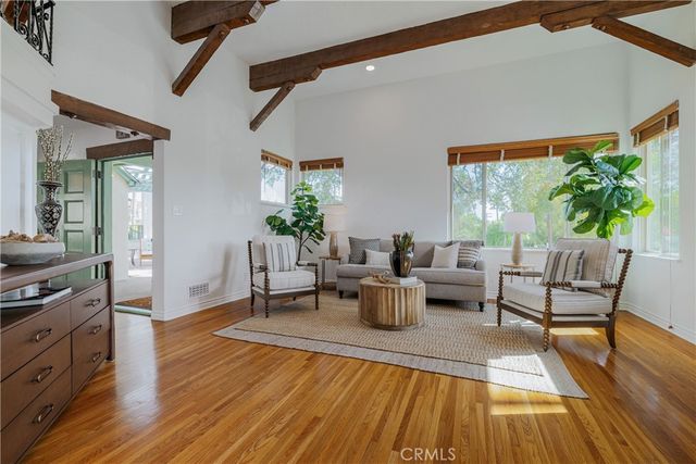 343 Spencer Street, Glendale, CA 91202