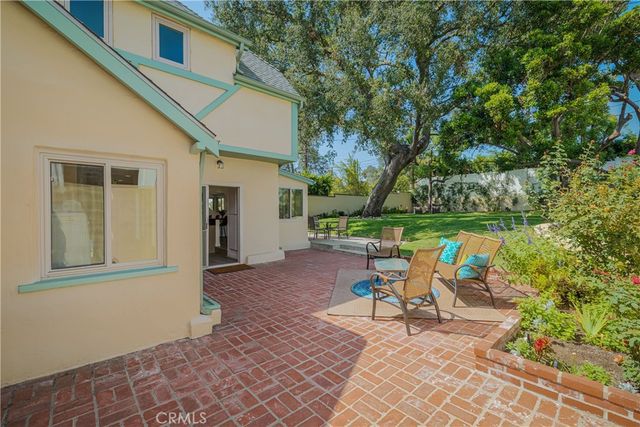 343 Spencer Street, Glendale, CA 91202