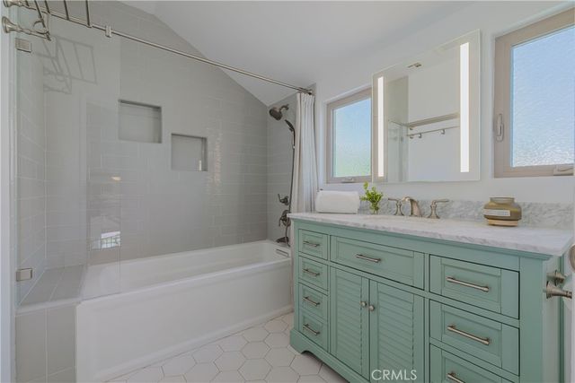 343 Spencer Street, Glendale, CA 91202