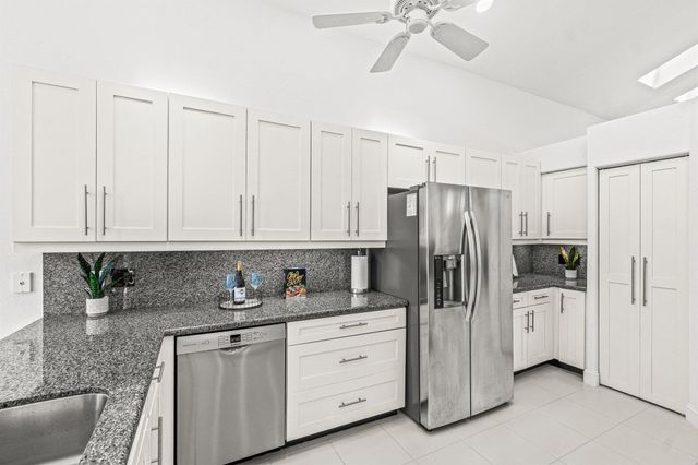 6210 Evian Place, Boynton Beach, FL 33437