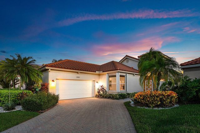 6210 Evian Place, Boynton Beach, FL 33437