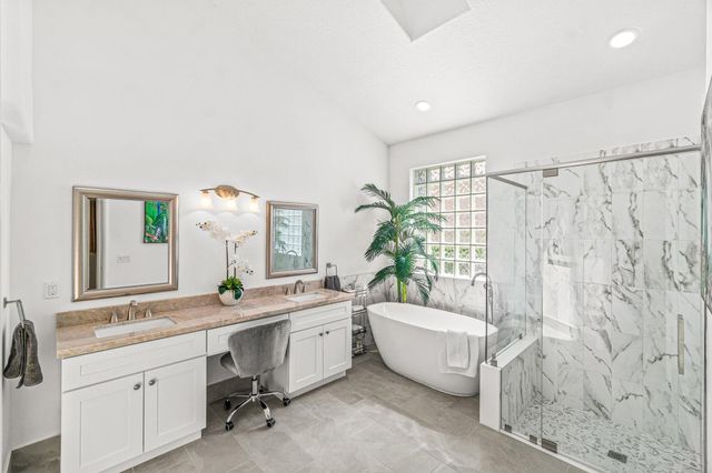 6210 Evian Place, Boynton Beach, FL 33437