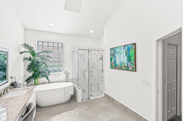 6210 Evian Place, Boynton Beach, FL 33437