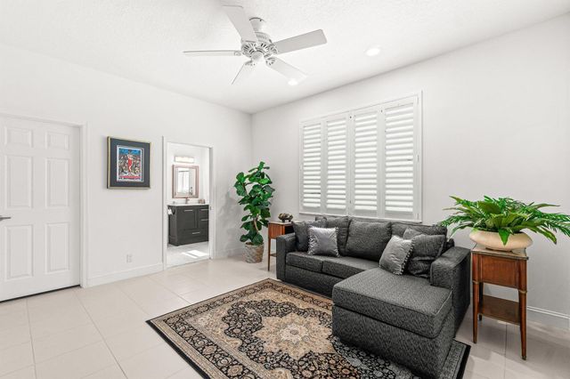 6210 Evian Place, Boynton Beach, FL 33437