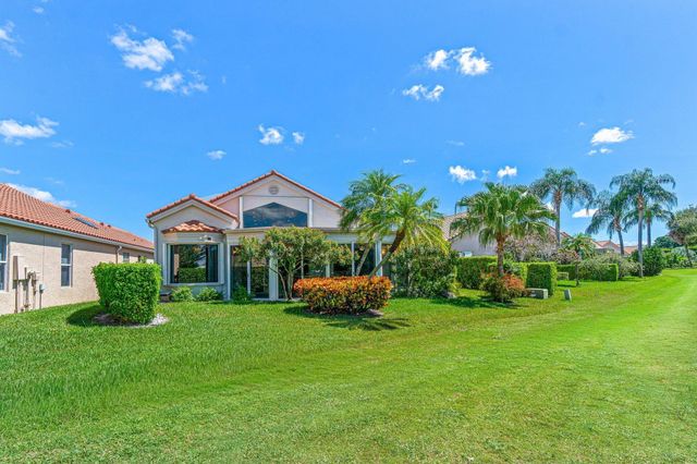 6210 Evian Place, Boynton Beach, FL 33437