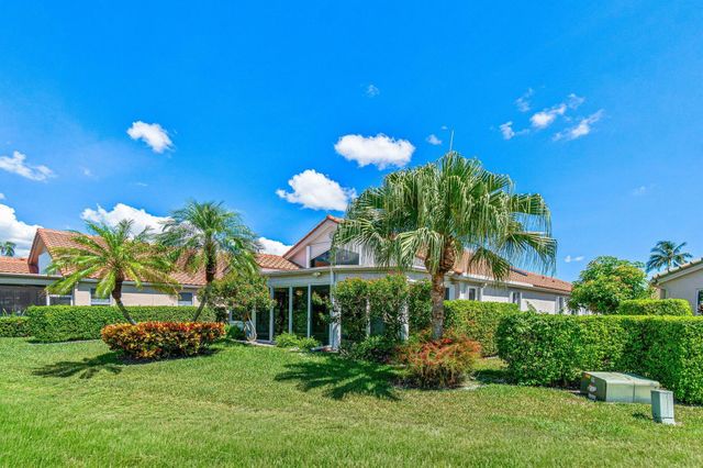 6210 Evian Place, Boynton Beach, FL 33437