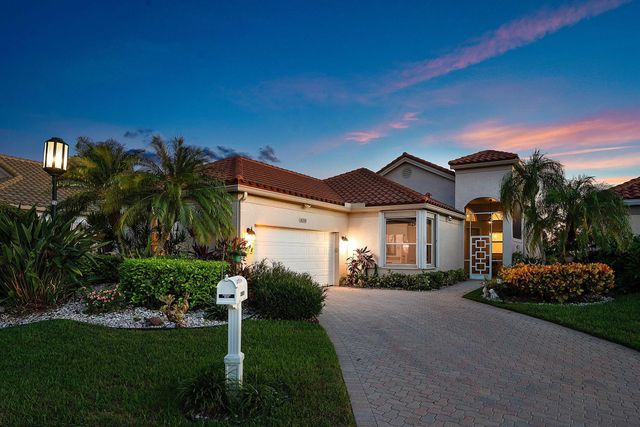 6210 Evian Place, Boynton Beach, FL 33437