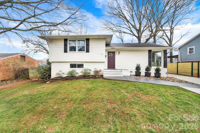 5001 White Oak Road, Charlotte, NC 28210