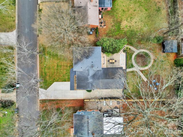 5001 White Oak Road, Charlotte, NC 28210