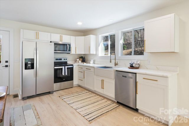 5580 & 5588 Sugar Hill Road, Marion, NC 28752