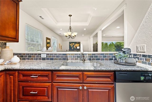 3922 214th Street SW, Mountlake Terrace, WA 98043