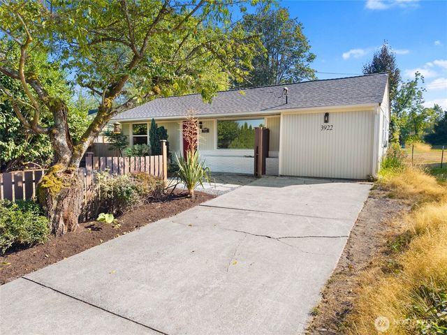 3922 214th Street SW, Mountlake Terrace, WA 98043