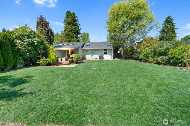 3922 214th Street SW, Mountlake Terrace, WA 98043