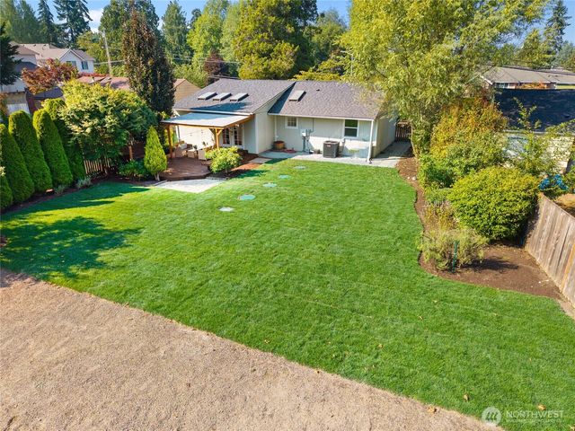 3922 214th Street SW, Mountlake Terrace, WA 98043