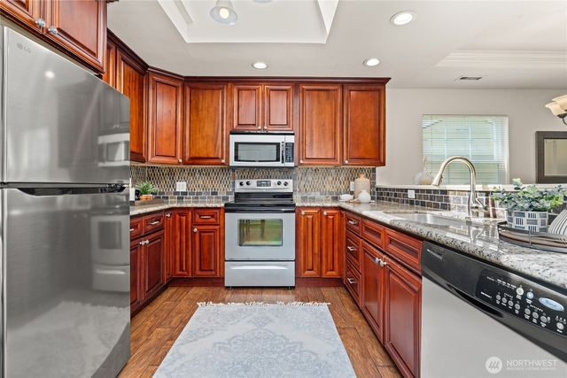 3922 214th Street SW, Mountlake Terrace, WA 98043