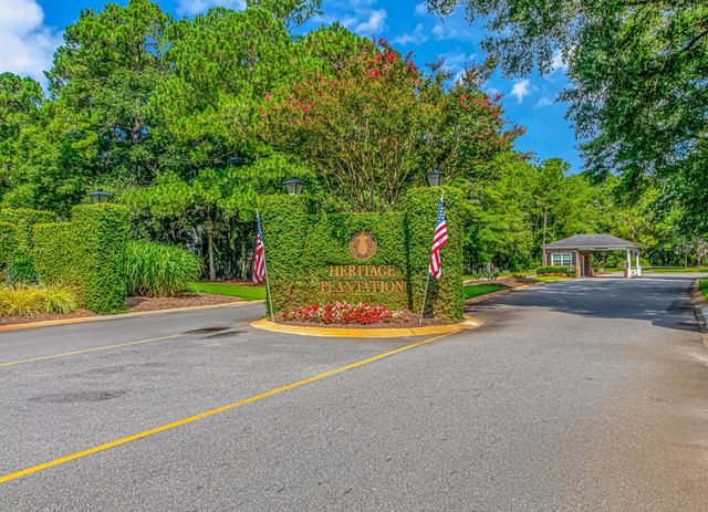 358 Doral Dr., Pawleys Island, SC 29585