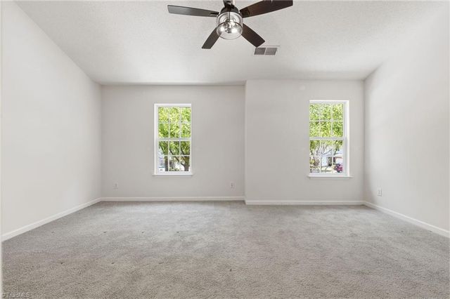 8 Andrew Paul Way, Greensboro, NC 27410