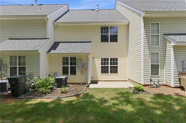 8 Andrew Paul Way, Greensboro, NC 27410
