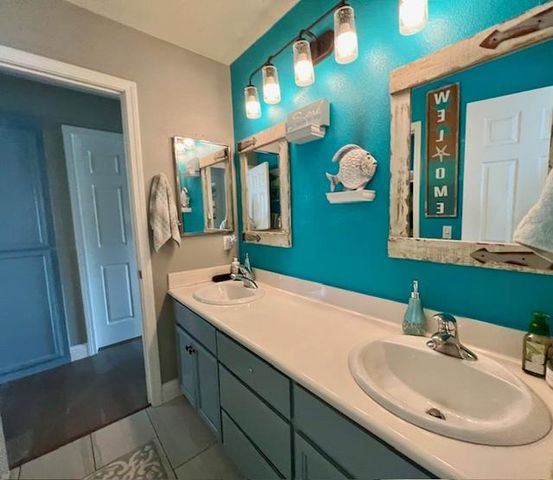 2646 2646 Ozark Dr, Tracy, CA 95304