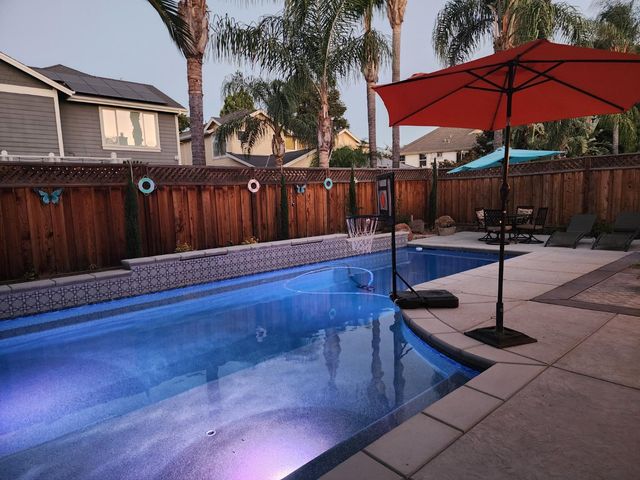 2646 2646 Ozark Dr, Tracy, CA 95304