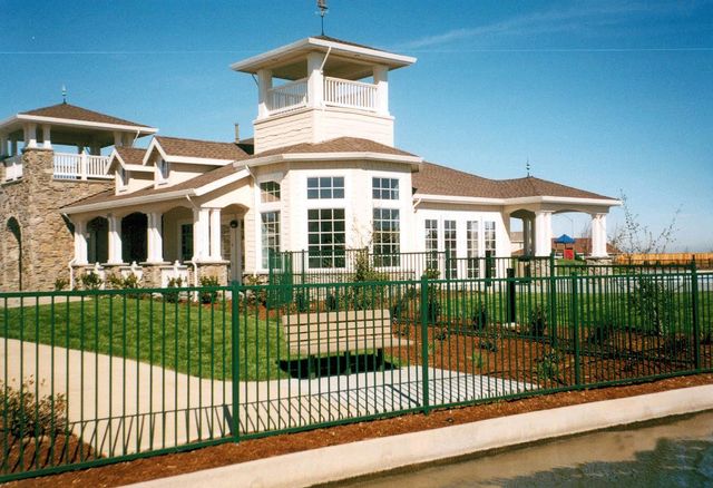 2646 2646 Ozark Dr, Tracy, CA 95304