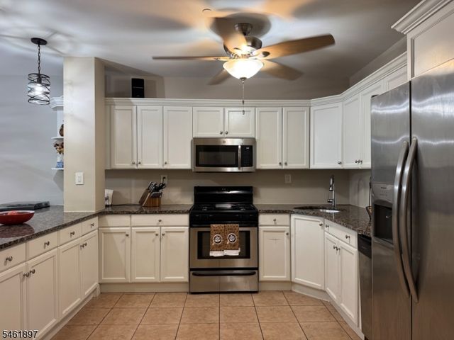 445 Van Houten Ave 105, Passaic City, NJ 07055