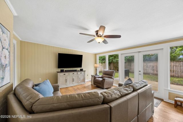 4338 GARIBALDI Avenue, Jacksonville, FL 32210