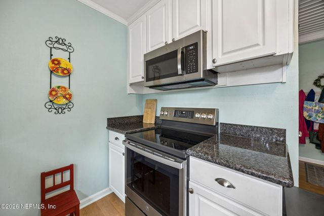 4338 GARIBALDI Avenue, Jacksonville, FL 32210