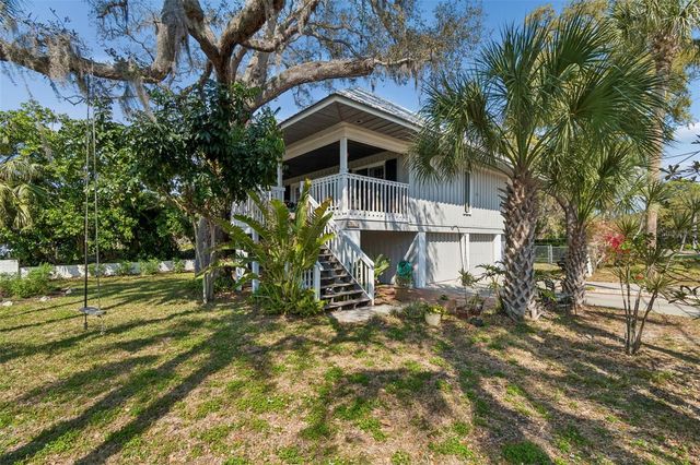 600 N MAYO STREET, Crystal Beach, FL 34681