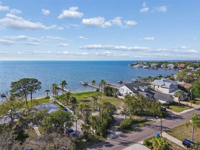 600 N MAYO STREET, Crystal Beach, FL 34681