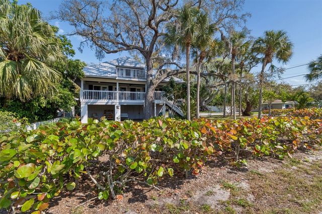 600 N MAYO STREET, Crystal Beach, FL 34681