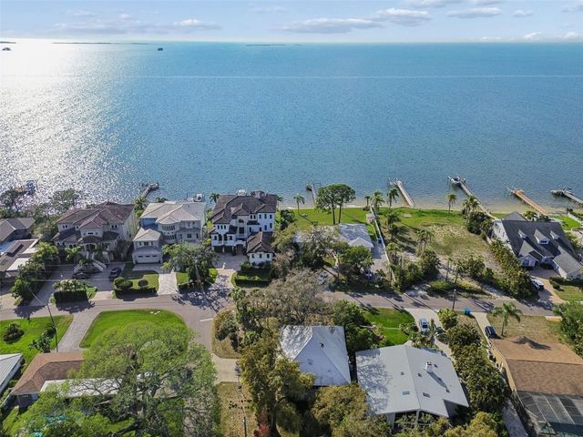 600 N MAYO STREET, Crystal Beach, FL 34681