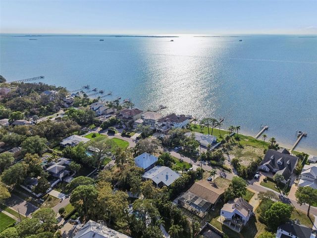 600 N MAYO STREET, Crystal Beach, FL 34681