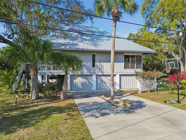 600 N MAYO STREET, Crystal Beach, FL 34681