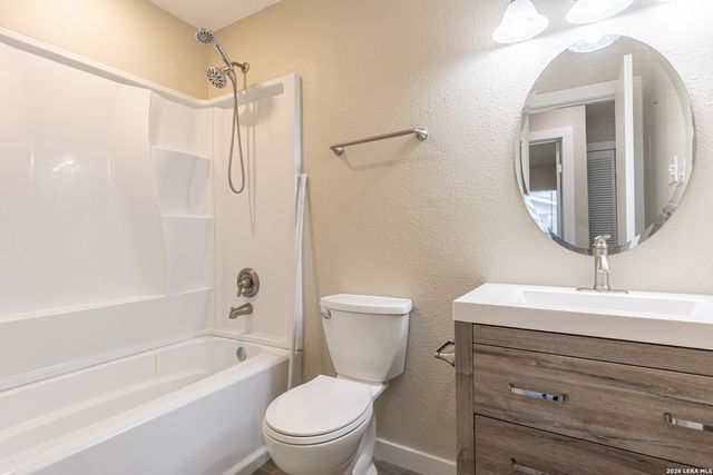 1366 BAYOU DR, San Antonio, TX 78245