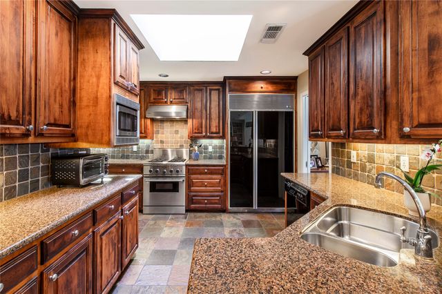 6016 Del Norte Lane, Dallas, TX 75225