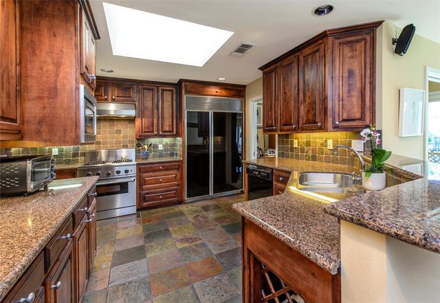 6016 Del Norte Lane, Dallas, TX 75225