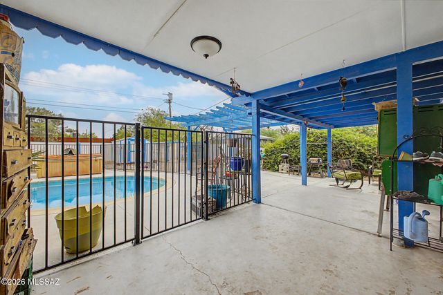 1172 E Allen Road, Tucson, AZ 85719