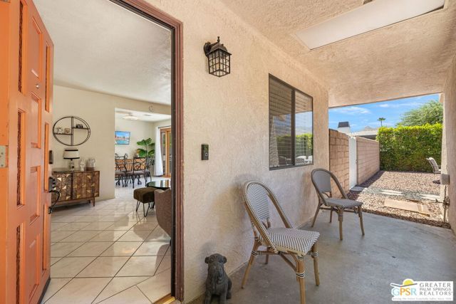 628 S Mountain View Drive, Palm Springs, CA 92264