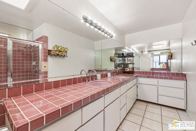 628 S Mountain View Drive, Palm Springs, CA 92264