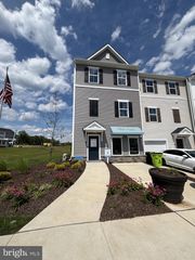 2605 GREY WOLF LN, Locust Grove, VA 22508
