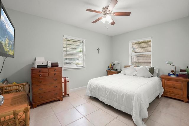 3231 Vassallo Avenue, Palm Springs, FL 33461