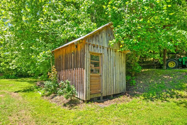 160 Terrapin Run Rd, Dover, TN 37058