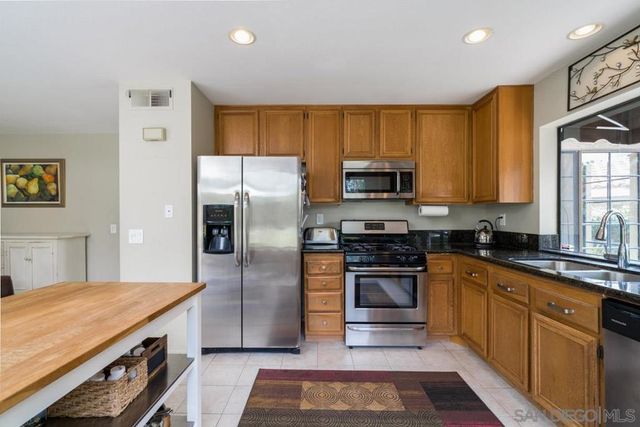 4210 Federman Ln, San Diego, CA 92130