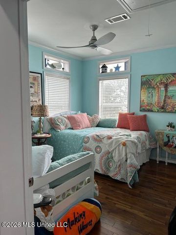 1515 E Beach Boulevard, 212, Pass Christian, MS 39571