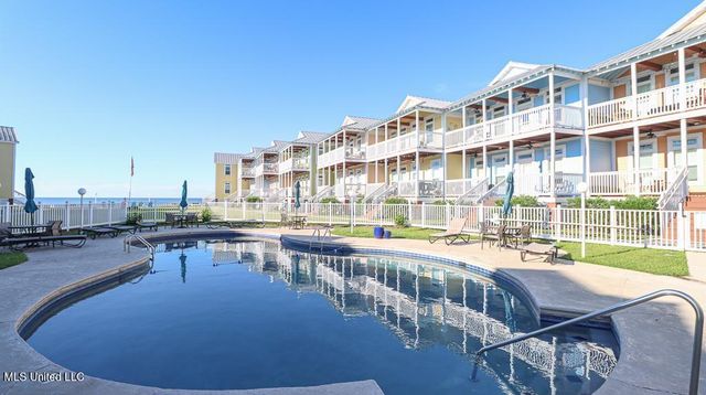 1515 E Beach Boulevard, 212, Pass Christian, MS 39571